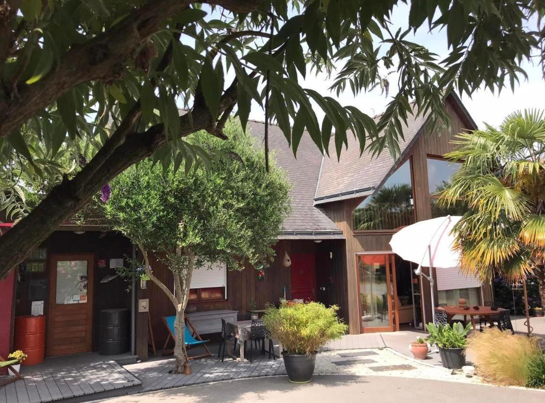 Le HézoCasanella住宿加早餐旅馆 外观 照片